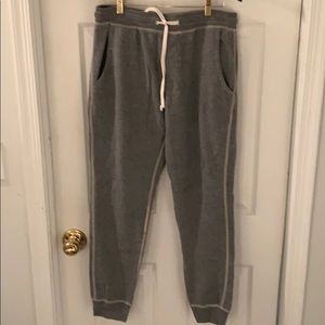 Men’s American Eagle Jogger Sweats Size M